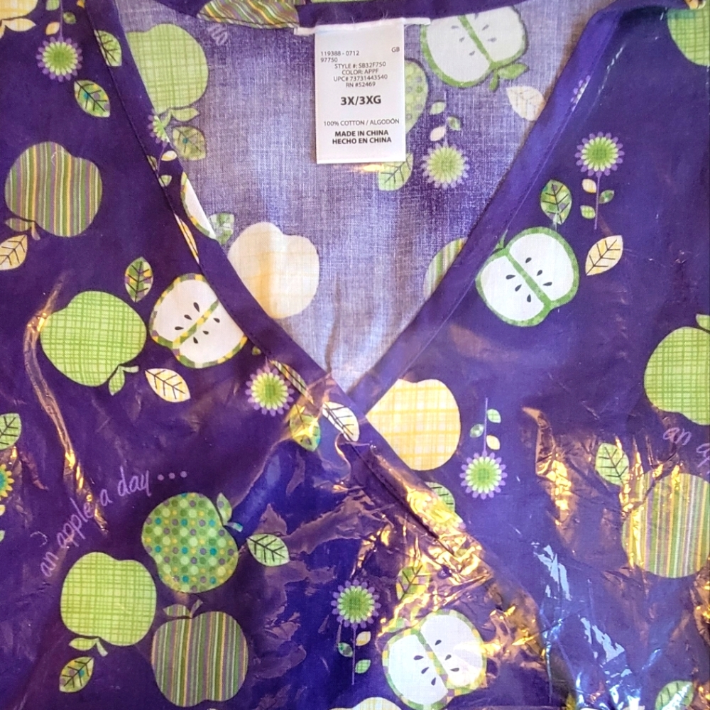 New Purple Scrub Top Size 3xl